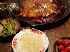 -萍姐火锅·公路夜市(武汉首店)