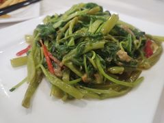 -黄埔华苑酒家(黄埔店)