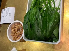 -左庭右院鲜牛肉火锅(金山万达店)