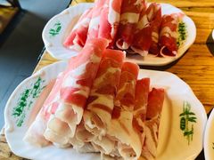 精选羔羊吃一赠一-草原塞蛮羊火锅城(港湾店)