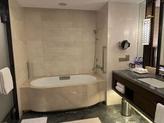 -舟山希尔顿酒店