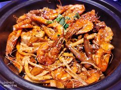 -徐记小怪兽肉蟹煲店(哈西万达金街店)