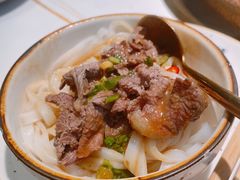 -牛人日志·鲜牛肉骨汤火锅(万科里瑧店)