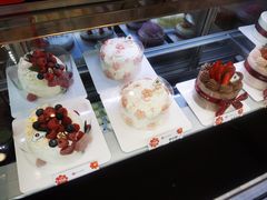 -花花卷卷·鲜食蛋糕(静安久光百货店)