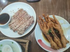 -蟹上黄·蟹黄面·江南糖水(人民广场店)