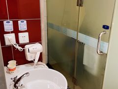 -如家驿居酒店(北京首都体育馆白石桥南地铁站店)