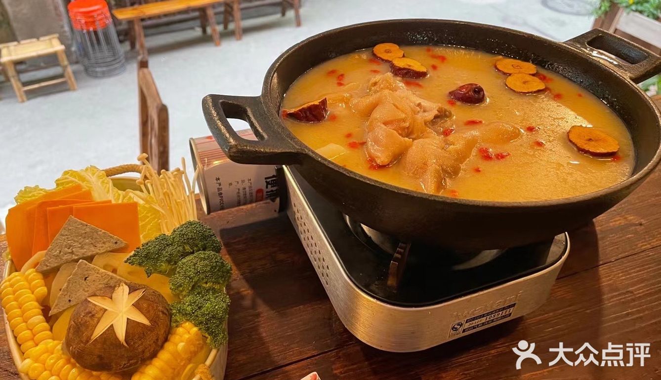 平价“米其林”餐厅—花吃嘴小食堂