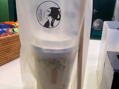 -茶理宜世(广州南站（站内）3楼B17检票口店)