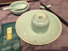 餐具摆设-山外山菜馆(玉泉路店)