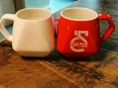 -HIGH FIVE哈福手工汉堡(桂林路店)