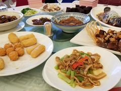 -泓历皇朝酒店(东亭店)
