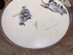 -云荷里·蒸汽石锅鱼·云南菜(中发百旺店)
