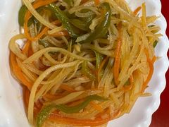 -金杨拉面王小吃面馆·牛三宝面·红烧牛肉粉