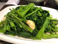 -二厨·吊桥小院·脆皮烧鸡公·本地农家菜(沿江西路店)