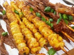 -陈员外正宗夹江烧烤(广福路店)