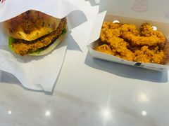 -必胜客(松雷店)