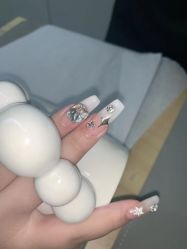 -芊冉•美甲美睫纹绣