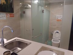 -橙曼酒店(双子塔环球中心店)