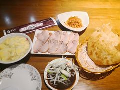 -李连贵熏肉大饼(中街盛京龙城店)
