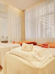 -彼家美创·量肤定制修护管理