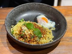 麻辣嫩鸡面-千金一碗·宝岛一村(韩国街店)