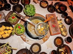 -芸山季·云南野生菌火锅(人民广场来福士店)