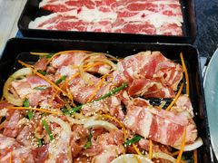 -烤路里·韩国品质自助烤肉(石路天虹4号店)