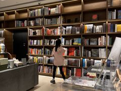 -茑屋书店(天目里店)