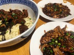 -沪西老弄堂面馆(定西路店)