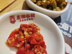 -呷佬·长沙手工米粉(金沙江路店)