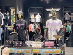 -王府井奥莱临潼小镇(临潼店)