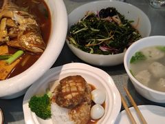 -小船渔村·大连菜(新华街店)