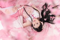 -盘子女人坊古装写真摄影(厦门总店)