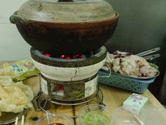 -威邵鸡煲(西华路总店)