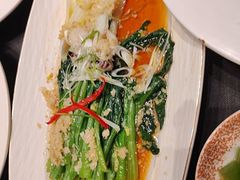 -艳阳天民俗村(公园路店)