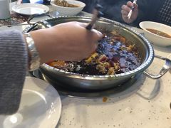 -麻辣巅峰美蛙鱼头火锅(犀浦店)