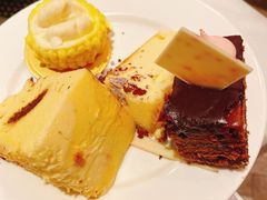 榴莲蛋糕-都会尚膳·海鲜自助餐厅(重庆万豪酒店)