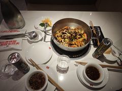 -七欣天香辣蟹火锅(闵行浦江欢乐颂店)