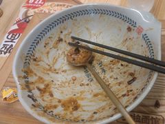 -呼啦面馆·头牌豌杂面(建新东路店)