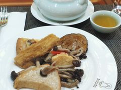 -大佛寺高级素食自助餐厅