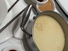 -红鼎豆捞·非遗鲍皇汤火锅(宝丰路店)