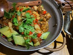 泡子姜烧牛蛙-吃饭皇帝大(合生汇店)