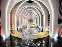 -涨巢·潮玩水疗局