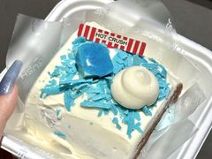 -HOT CRUSH趁热集合·现烤面包(上海环球港店)