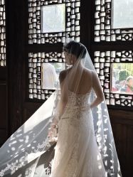 -雪中彩影婚纱摄影·微光艺术中心