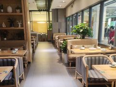 -荷花亭·湖北融合菜(十堰武商MALL店)