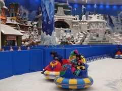 -长沙湘江冰雪世界