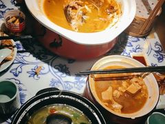 -卢大鲜鱼头捞饭(美利广场店)