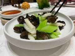西芹木耳炒山药-臻宝中餐厅·大连菜·海鲜·融合菜(大连一方城堡豪华精选酒店)