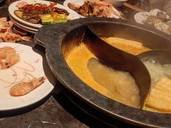 -火锅岛潮牌自助餐厅(天津天佑城店)